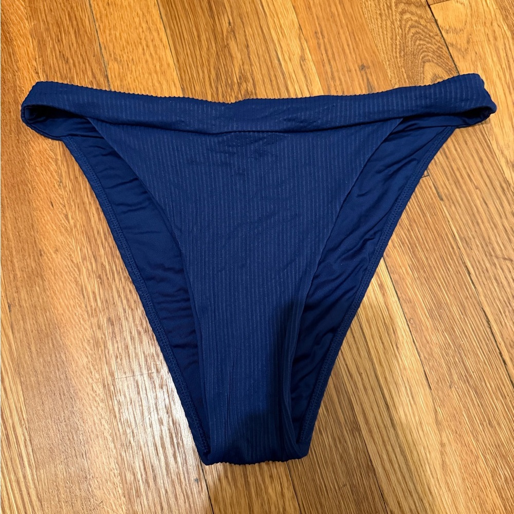 Monday Swimwear Argentina Bottom - Ribbed Navy